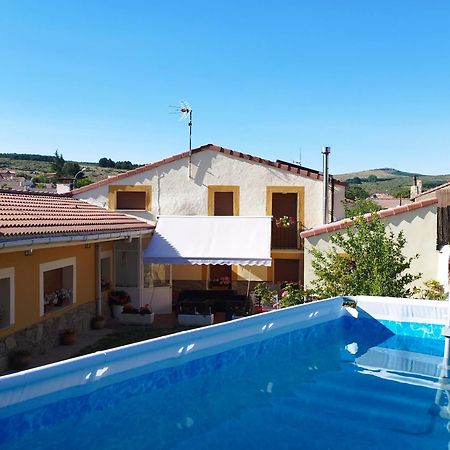 Casa Rural Los 7 Pinos De Gredos 나바레돈다 데 그레도스 외부 사진